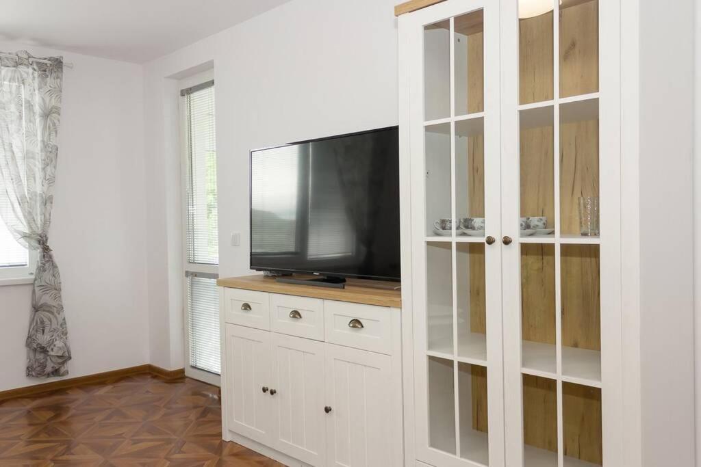 Perfect Summer Vacation Rental - One-Bedroom Flat By Flat Mаnager Топола Екстериор снимка